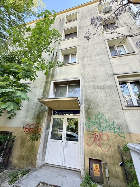 Floreasca, Mihail Glinka, garsoniera mobilata, centrala proprie,